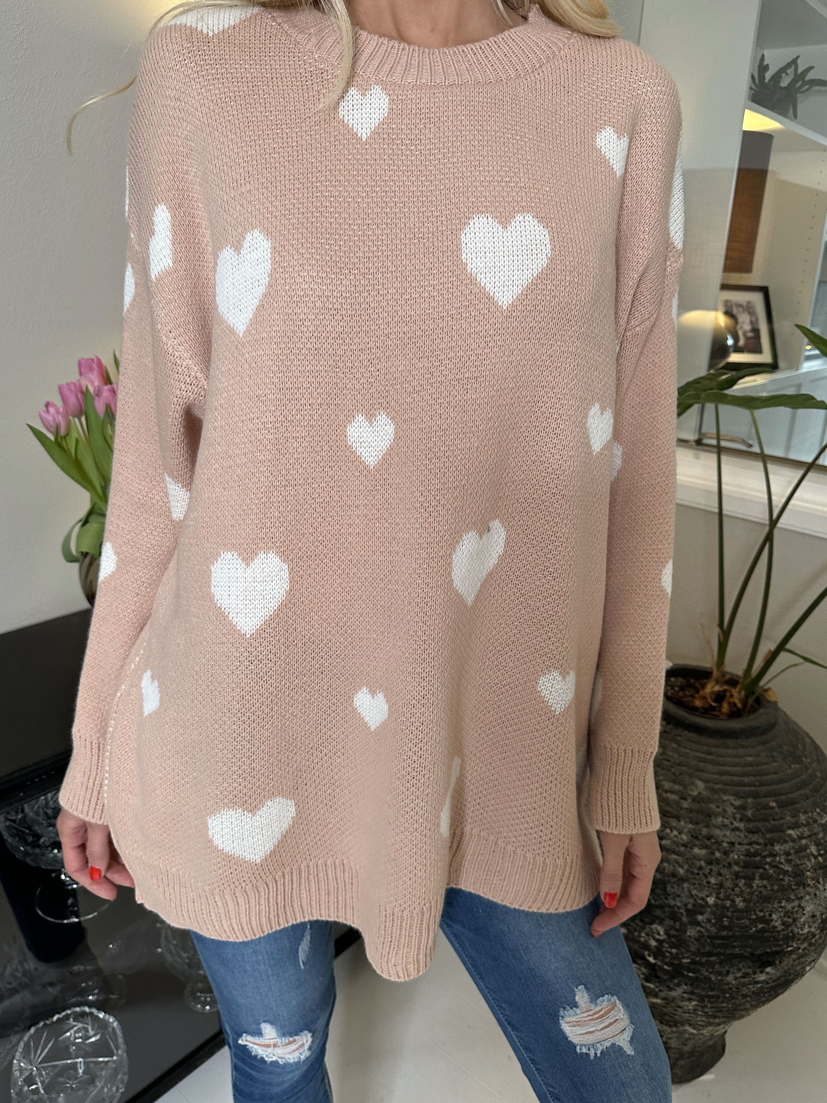 Sifine - Söt stickning med hjärtan